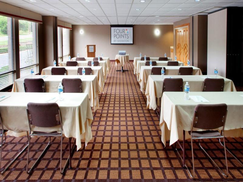 Four Points By Sheraton Charlotte/Pineville Eksteriør billede