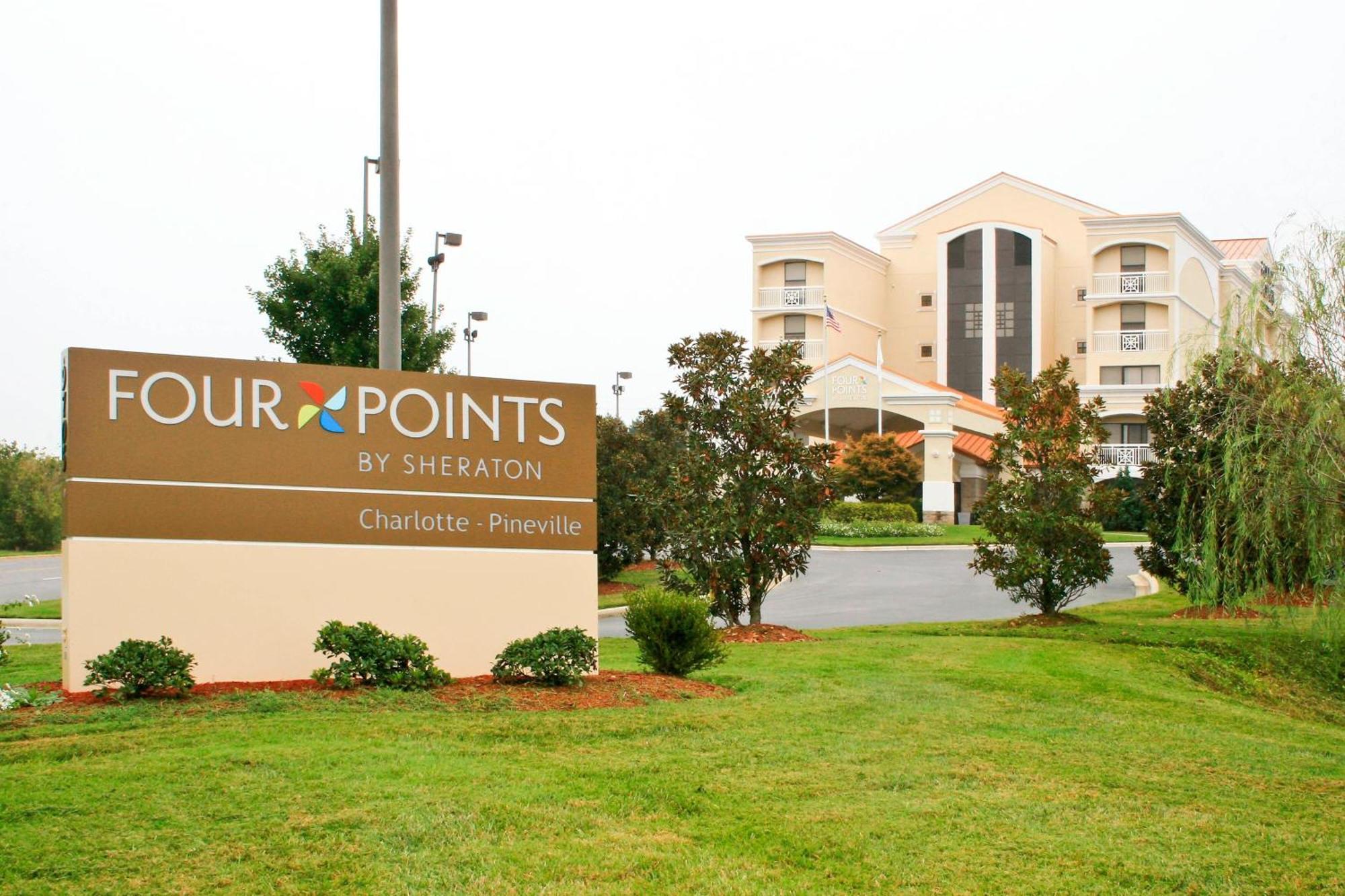 Four Points By Sheraton Charlotte/Pineville Eksteriør billede